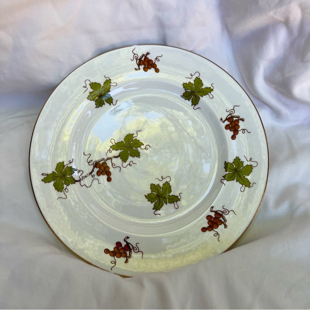 Vintage Royal Victoria Fine Bone China Plate - Grape Vine Pattern